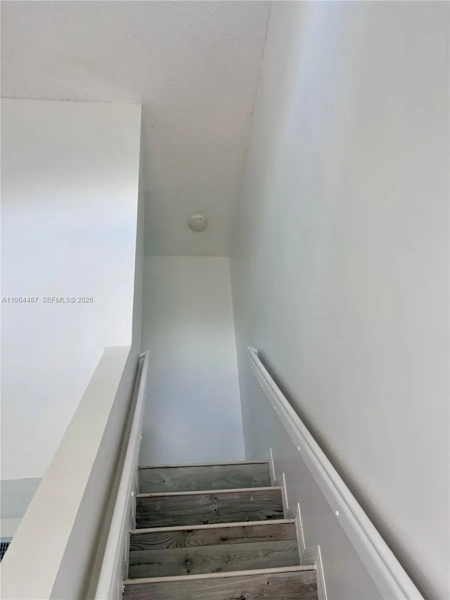 5200 Nw 109th Ave 5, Doral, Florida 33178, Doral, Florida 33178, 2 Bedrooms Bedrooms, ,2 BathroomsBathrooms,Residential,For Sale,5200 Nw 109th Ave 5, Doral, Florida 33178,A11954487