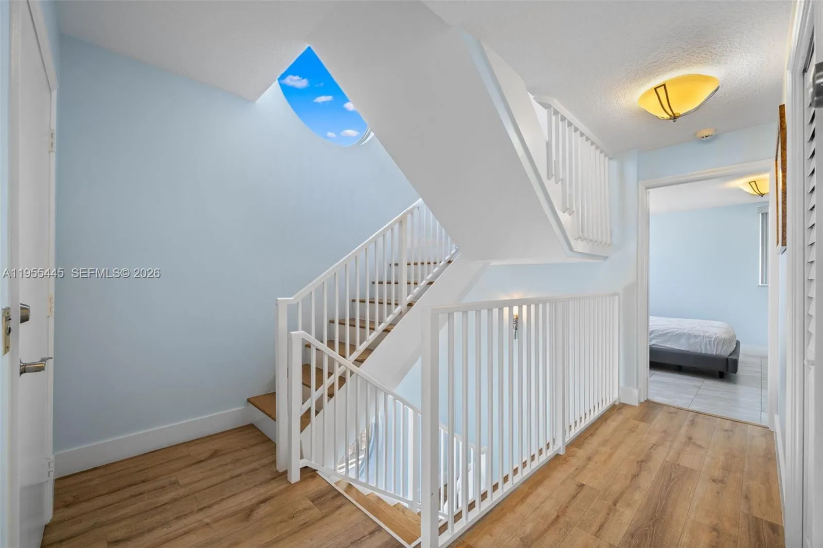 311 N Surf Rd, Hollywood, Florida 33019, Hollywood, Florida 33019, 2 Bedrooms Bedrooms, ,2 BathroomsBathrooms,Residential,For Sale,311 N Surf Rd, Hollywood, Florida 33019,A11955445