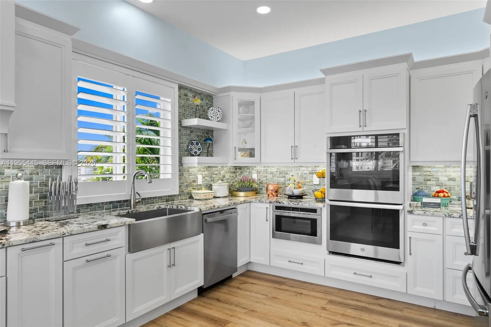 311 N Surf Rd, Hollywood, Florida 33019, Hollywood, Florida 33019, 2 Bedrooms Bedrooms, ,2 BathroomsBathrooms,Residential,For Sale,311 N Surf Rd, Hollywood, Florida 33019,A11955445