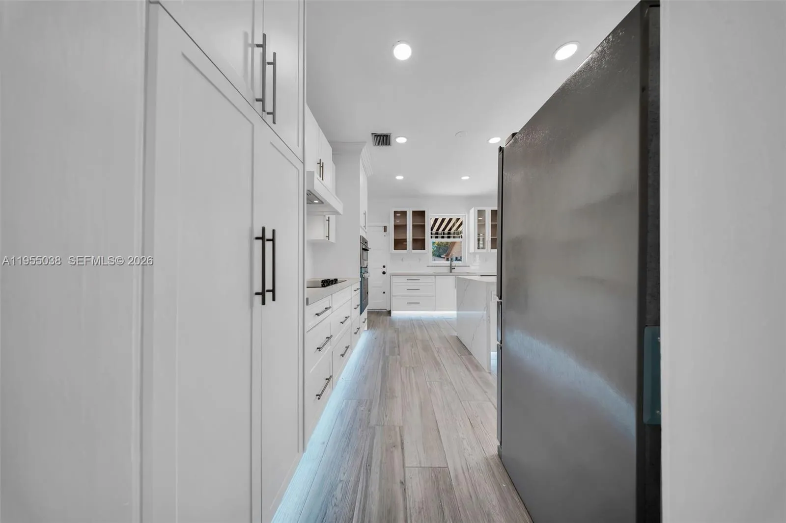 520 Morningside Dr, Miami Springs, Florida 33166, Miami Springs, Florida 33166, 5 Bedrooms Bedrooms, ,4 BathroomsBathrooms,Residential,For Sale,520 Morningside Dr, Miami Springs, Florida 33166,A11955038