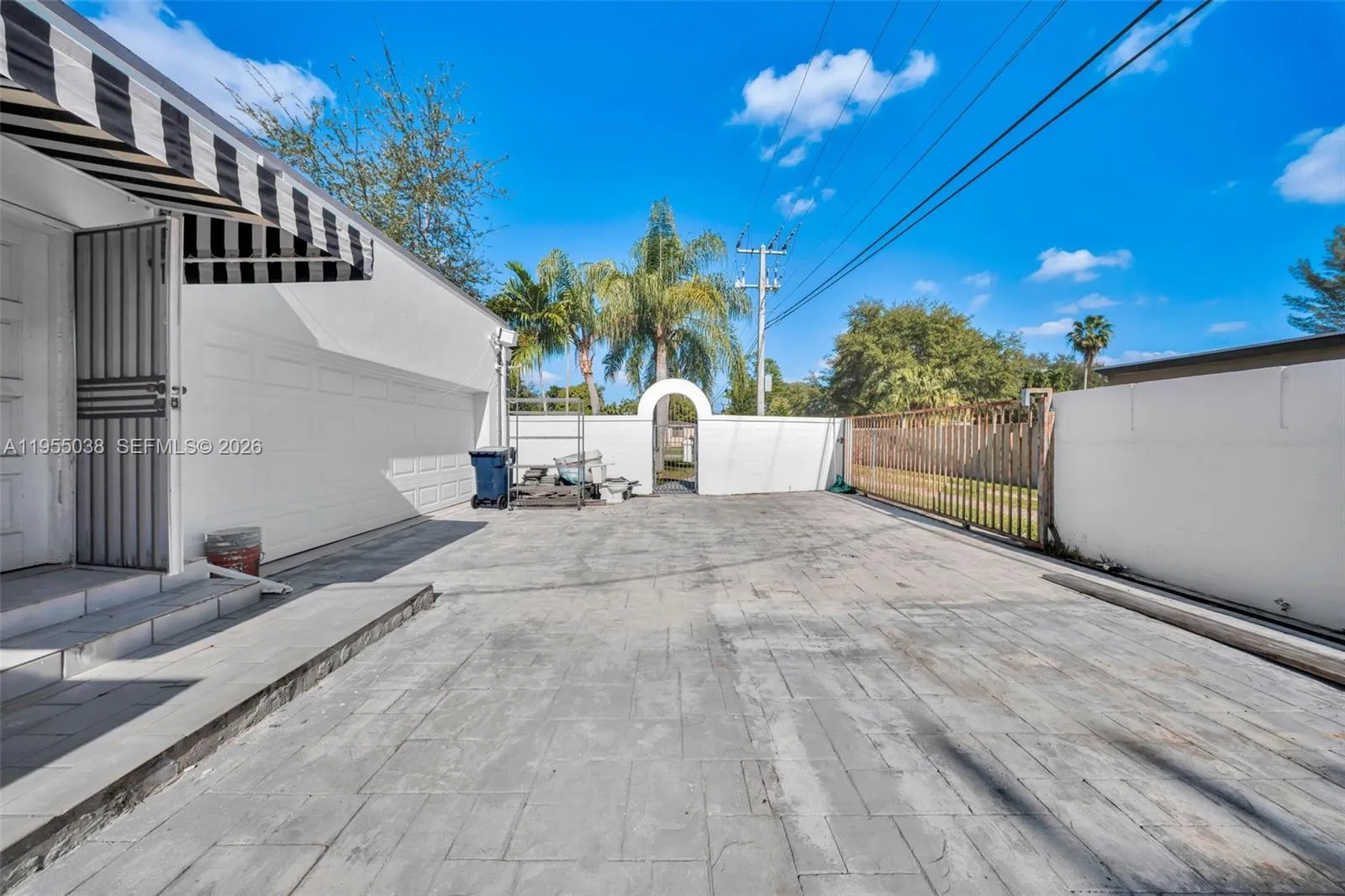 520 Morningside Dr, Miami Springs, Florida 33166, Miami Springs, Florida 33166, 5 Bedrooms Bedrooms, ,4 BathroomsBathrooms,Residential,For Sale,520 Morningside Dr, Miami Springs, Florida 33166,A11955038
