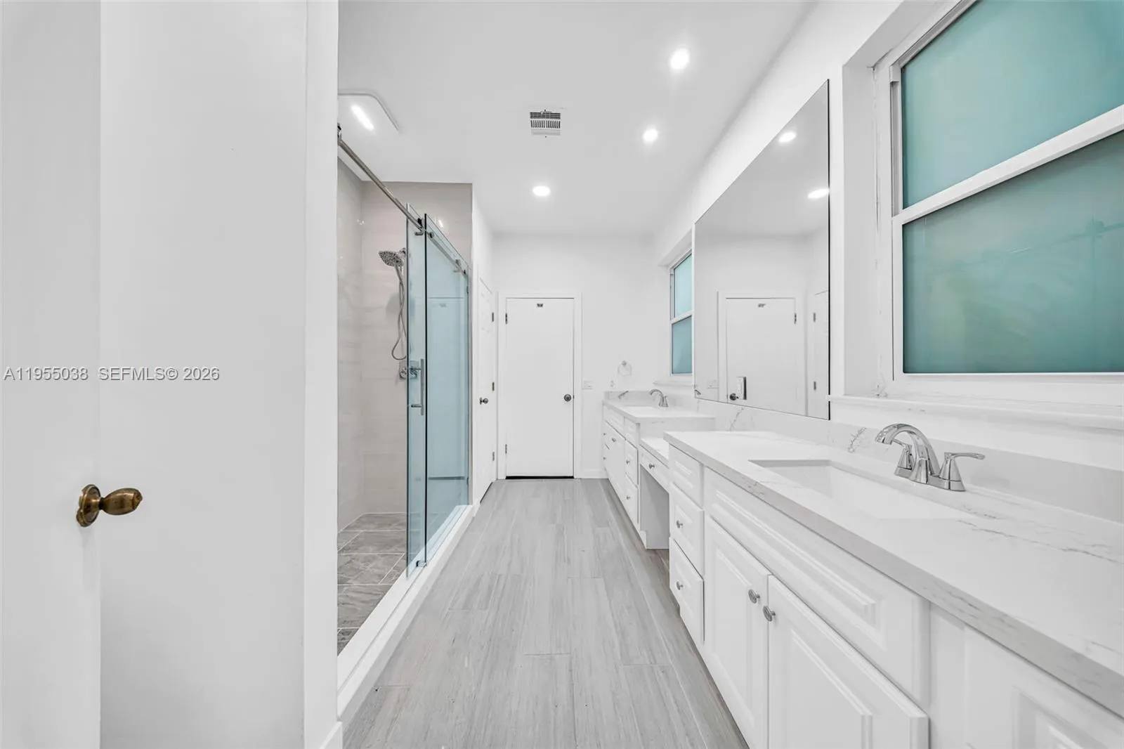 520 Morningside Dr, Miami Springs, Florida 33166, Miami Springs, Florida 33166, 5 Bedrooms Bedrooms, ,4 BathroomsBathrooms,Residential,For Sale,520 Morningside Dr, Miami Springs, Florida 33166,A11955038