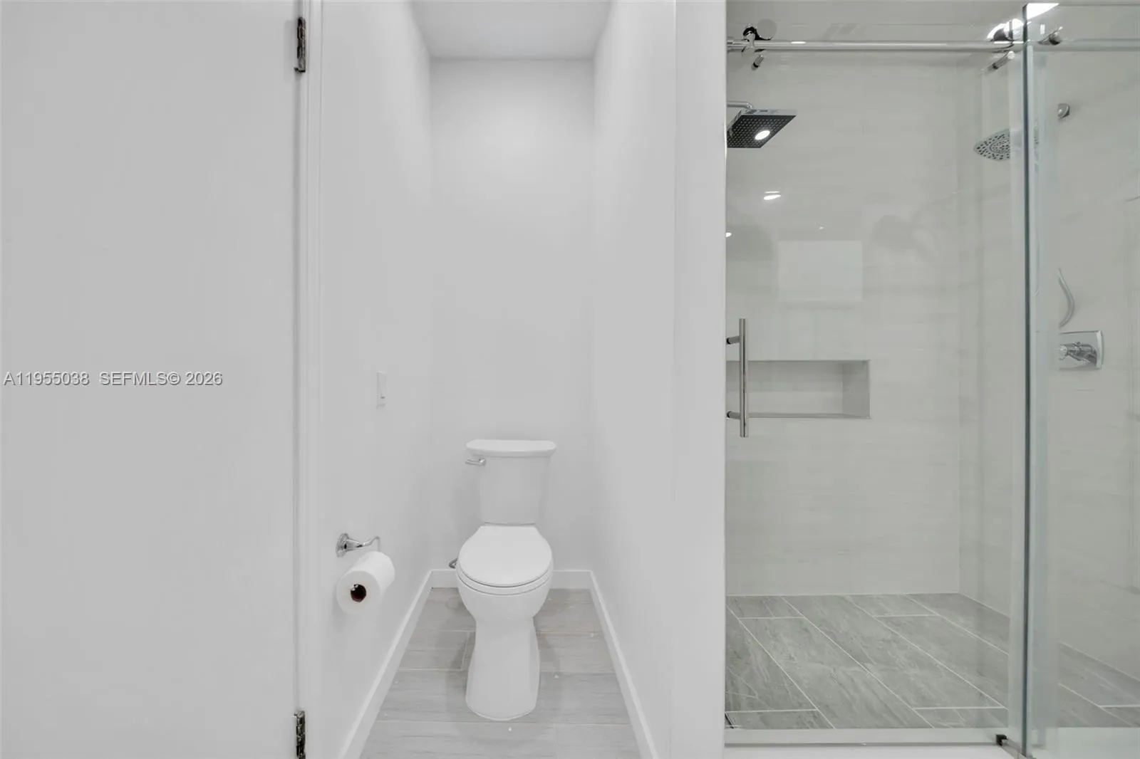 520 Morningside Dr, Miami Springs, Florida 33166, Miami Springs, Florida 33166, 5 Bedrooms Bedrooms, ,4 BathroomsBathrooms,Residential,For Sale,520 Morningside Dr, Miami Springs, Florida 33166,A11955038