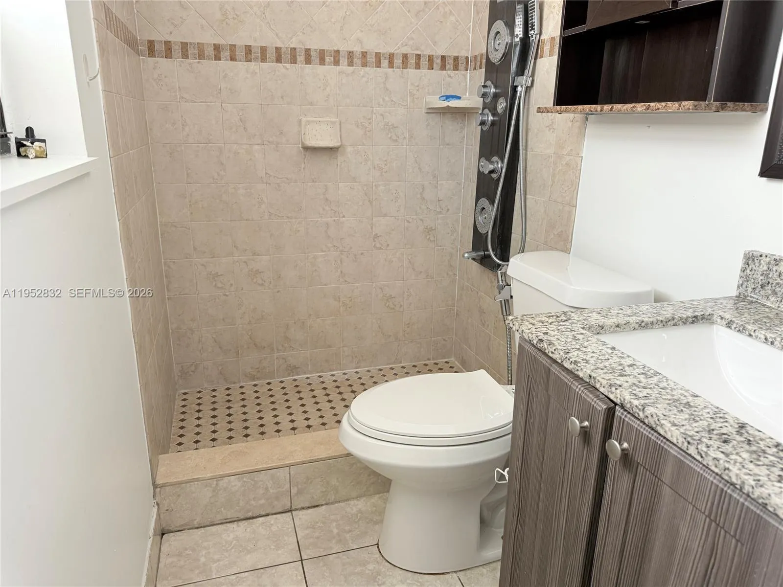 4741 Sw 25th Ter, Dania Beach, Florida 33312, Dania Beach, Florida 33312, 3 Bedrooms Bedrooms, ,2 BathroomsBathrooms,Residential,For Sale,4741 Sw 25th Ter, Dania Beach, Florida 33312,A11952832