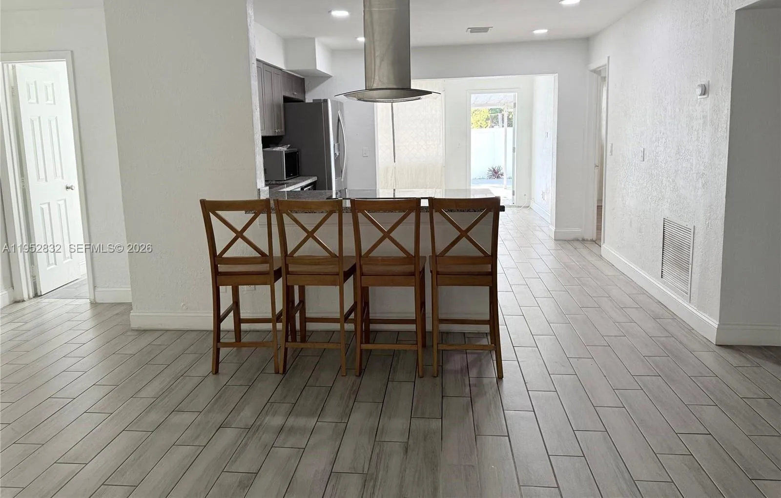 4741 Sw 25th Ter, Dania Beach, Florida 33312, Dania Beach, Florida 33312, 3 Bedrooms Bedrooms, ,2 BathroomsBathrooms,Residential,For Sale,4741 Sw 25th Ter, Dania Beach, Florida 33312,A11952832