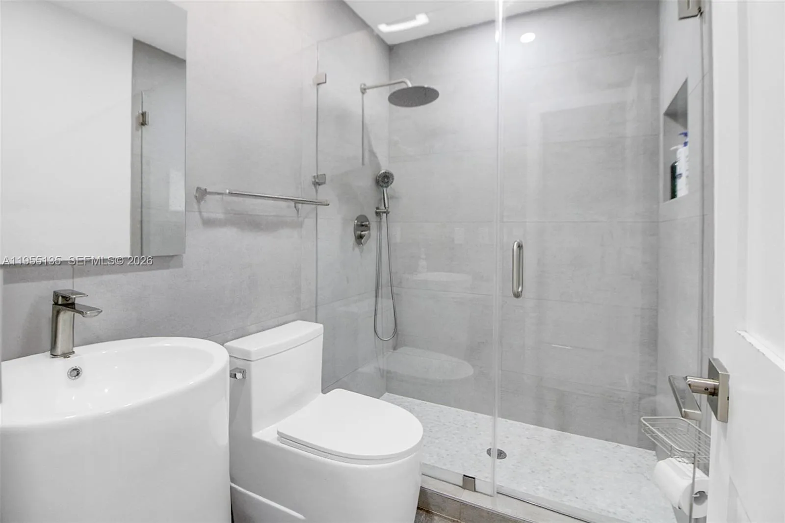 18280 Sw 202nd St, Miami, Florida 33187, Miami, Florida 33187, 4 Bedrooms Bedrooms, 2 Rooms Rooms,3 BathroomsBathrooms,Residential,For Sale,18280 Sw 202nd St, Miami, Florida 33187,A11955135