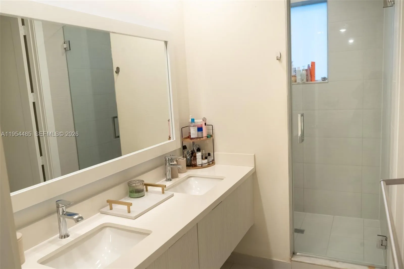 10229 Nw 64th Ter 301, Doral, Florida 33178, Doral, Florida 33178, 3 Bedrooms Bedrooms, ,2 BathroomsBathrooms,Residential Lease,For Rent,10229 Nw 64th Ter 301, Doral, Florida 33178,A11954485