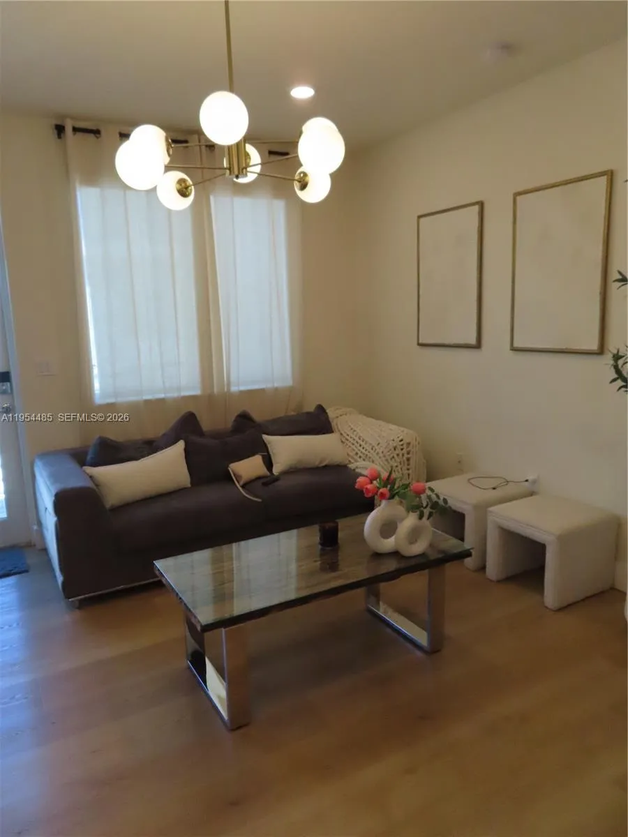 10229 Nw 64th Ter 301, Doral, Florida 33178, Doral, Florida 33178, 3 Bedrooms Bedrooms, ,2 BathroomsBathrooms,Residential Lease,For Rent,10229 Nw 64th Ter 301, Doral, Florida 33178,A11954485