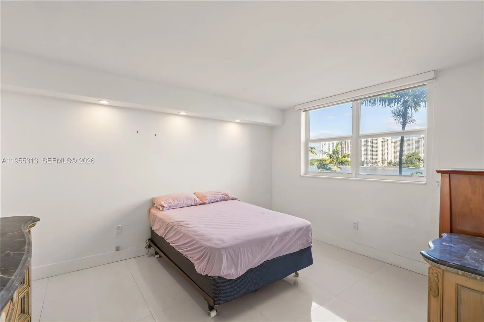 2861 Leonard Dr F311, Aventura, Florida 33160, Aventura, Florida 33160, 1 Bedroom Bedrooms, ,1 BathroomBathrooms,Residential,For Sale,2861 Leonard Dr F311, Aventura, Florida 33160,A11955313