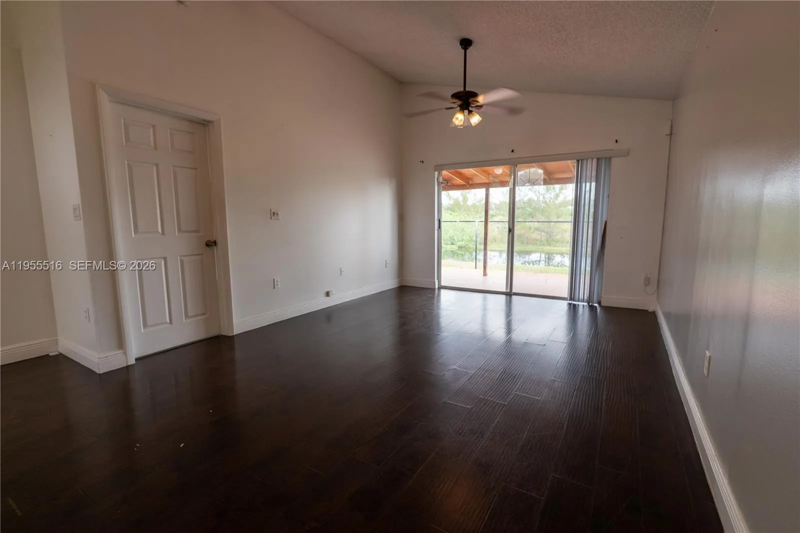 9936 W Daffodil Ln, Miramar, Florida 33025, Miramar, Florida 33025, 3 Bedrooms Bedrooms, ,2 BathroomsBathrooms,Residential,For Sale,9936 W Daffodil Ln, Miramar, Florida 33025,A11955516
