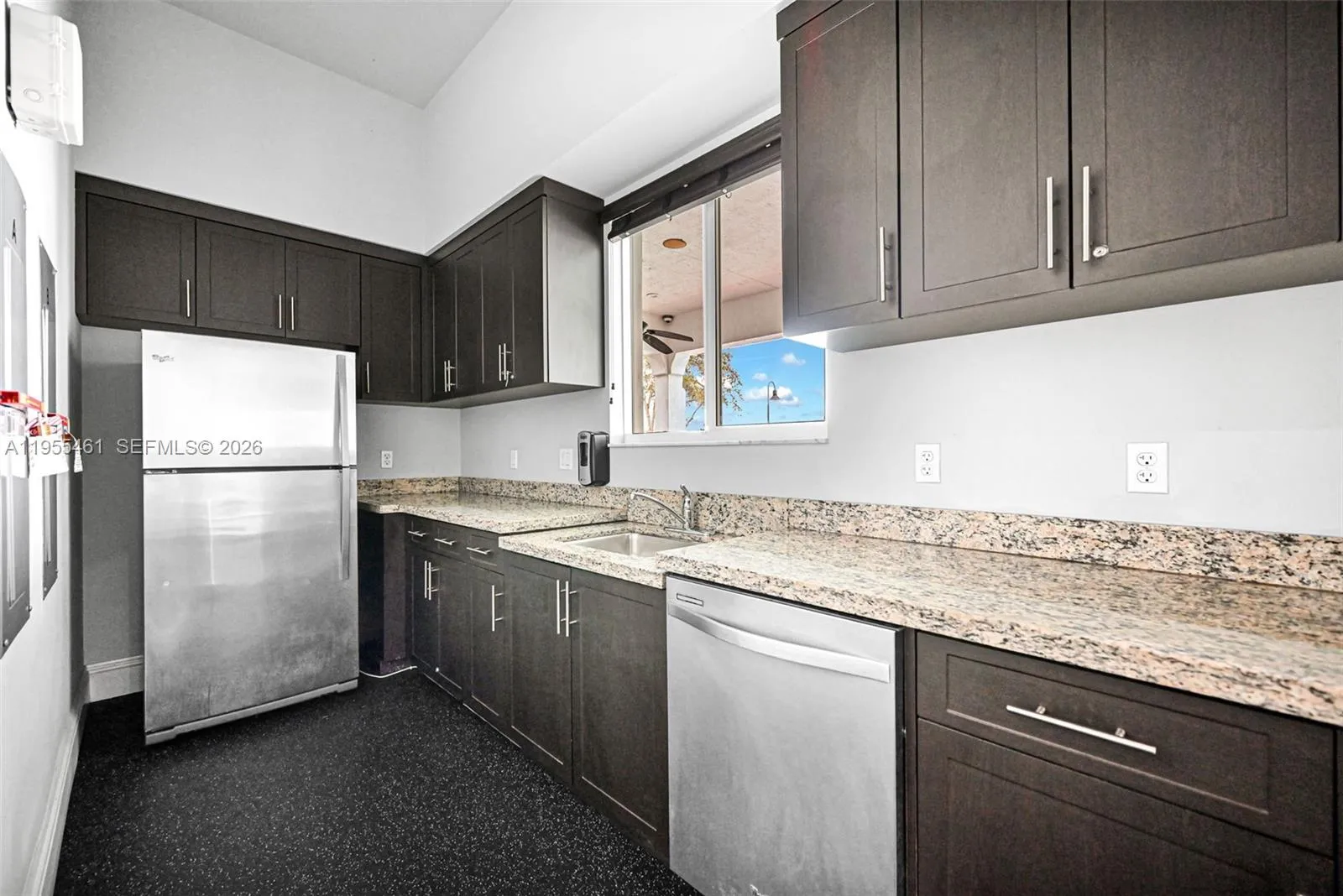 2666 Sw 118th Rd, Miramar, Florida 33025, Miramar, Florida 33025, 2 Bedrooms Bedrooms, ,2 BathroomsBathrooms,Residential,For Sale,2666 Sw 118th Rd, Miramar, Florida 33025,A11955461