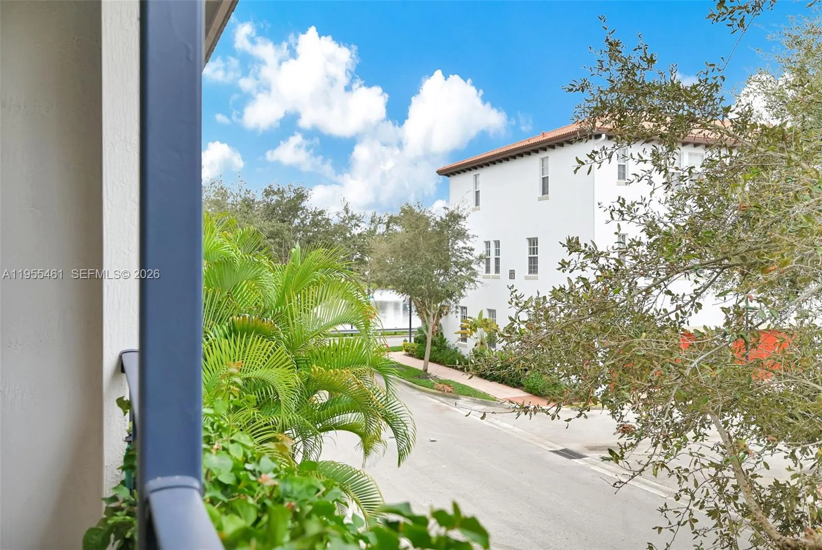 2666 Sw 118th Rd, Miramar, Florida 33025, Miramar, Florida 33025, 2 Bedrooms Bedrooms, ,2 BathroomsBathrooms,Residential,For Sale,2666 Sw 118th Rd, Miramar, Florida 33025,A11955461