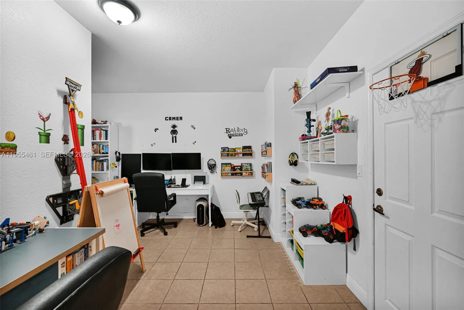 2666 Sw 118th Rd, Miramar, Florida 33025, Miramar, Florida 33025, 2 Bedrooms Bedrooms, ,2 BathroomsBathrooms,Residential,For Sale,2666 Sw 118th Rd, Miramar, Florida 33025,A11955461