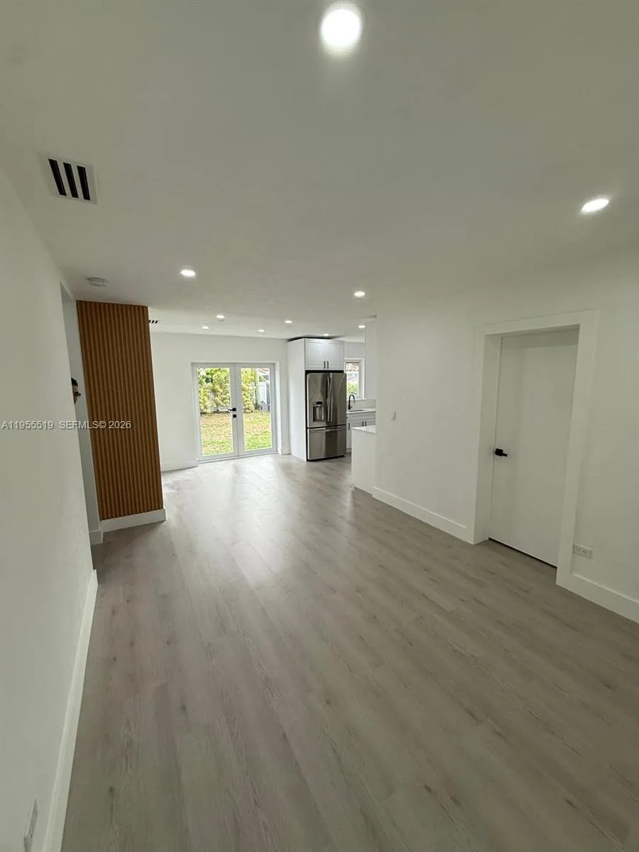 4366 Sw 5th Ter, Miami, Florida 33134, Miami, Florida 33134, 2 Bedrooms Bedrooms, ,2 BathroomsBathrooms,Residential,For Sale,4366 Sw 5th Ter, Miami, Florida 33134,A11955519