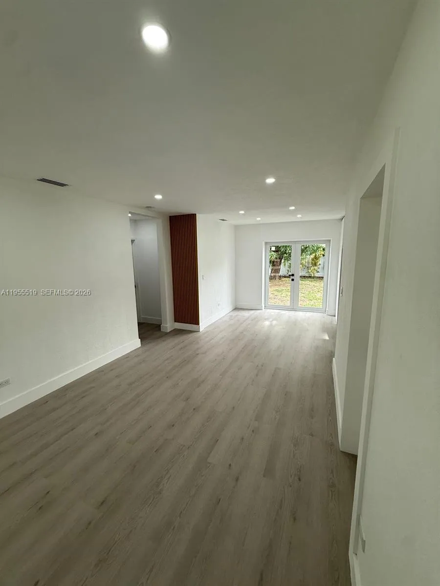 4366 Sw 5th Ter, Miami, Florida 33134, Miami, Florida 33134, 2 Bedrooms Bedrooms, ,2 BathroomsBathrooms,Residential,For Sale,4366 Sw 5th Ter, Miami, Florida 33134,A11955519