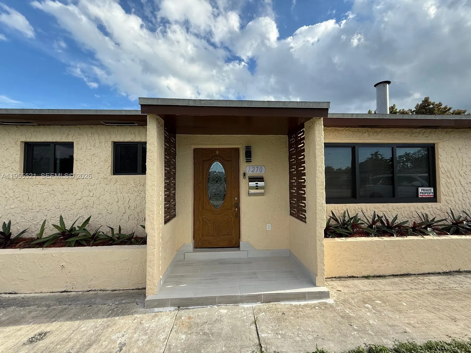 1270 North Dr, Miami, Florida 33179, Miami, Florida 33179, 5 Bedrooms Bedrooms, ,4 BathroomsBathrooms,Residential,For Sale,1270 North Dr, Miami, Florida 33179,A11955521