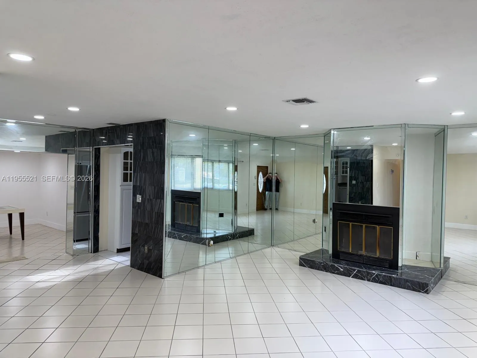1270 North Dr, Miami, Florida 33179, Miami, Florida 33179, 5 Bedrooms Bedrooms, ,4 BathroomsBathrooms,Residential,For Sale,1270 North Dr, Miami, Florida 33179,A11955521
