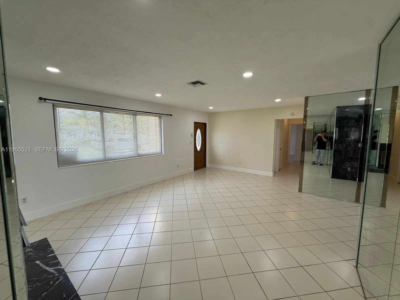 1270 North Dr, Miami, Florida 33179, Miami, Florida 33179, 5 Bedrooms Bedrooms, ,4 BathroomsBathrooms,Residential,For Sale,1270 North Dr, Miami, Florida 33179,A11955521