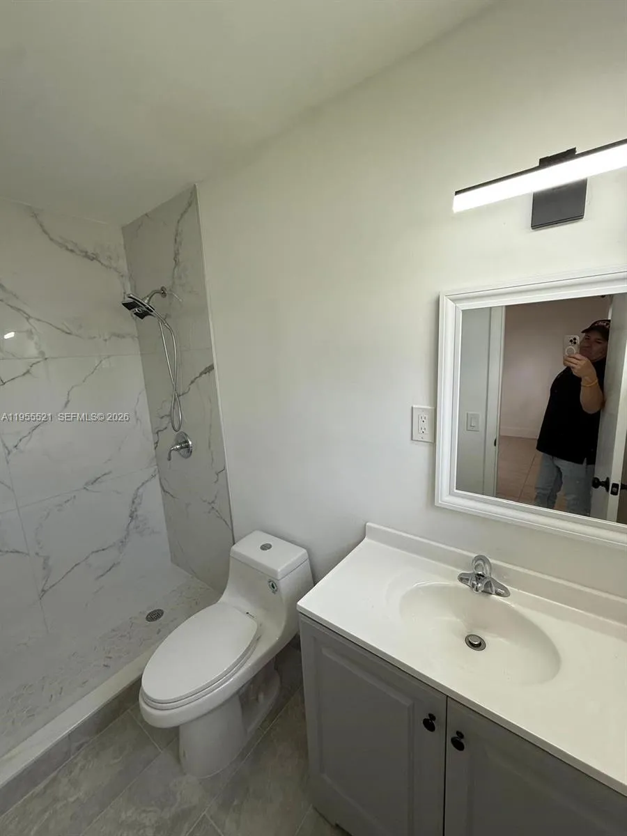 1270 North Dr, Miami, Florida 33179, Miami, Florida 33179, 5 Bedrooms Bedrooms, ,4 BathroomsBathrooms,Residential,For Sale,1270 North Dr, Miami, Florida 33179,A11955521