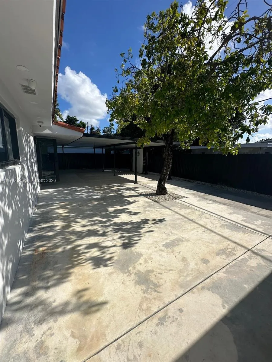 5150 E 9th Ln, Hialeah, Florida 33013, Hialeah, Florida 33013, 4 Bedrooms Bedrooms, ,3 BathroomsBathrooms,Residential,For Sale,5150 E 9th Ln, Hialeah, Florida 33013,A11946025
