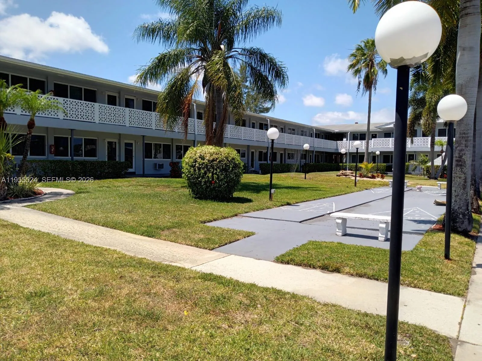 600 Layne Blvd 118, Hallandale Beach, Florida 3300, Hallandale Beach, Florida 33009, 1 Bedroom Bedrooms, 1 Room Rooms,1 BathroomBathrooms,Residential,For Sale,600 Layne Blvd 118, Hallandale Beach, Florida 3300,A11955524