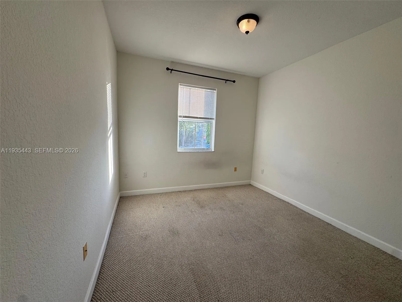 1027 Ne 207th St 1027, Miami, Florida 33179, Miami, Florida 33179, 3 Bedrooms Bedrooms, ,2 BathroomsBathrooms,Residential,For Sale,1027 Ne 207th St 1027, Miami, Florida 33179,A11935443