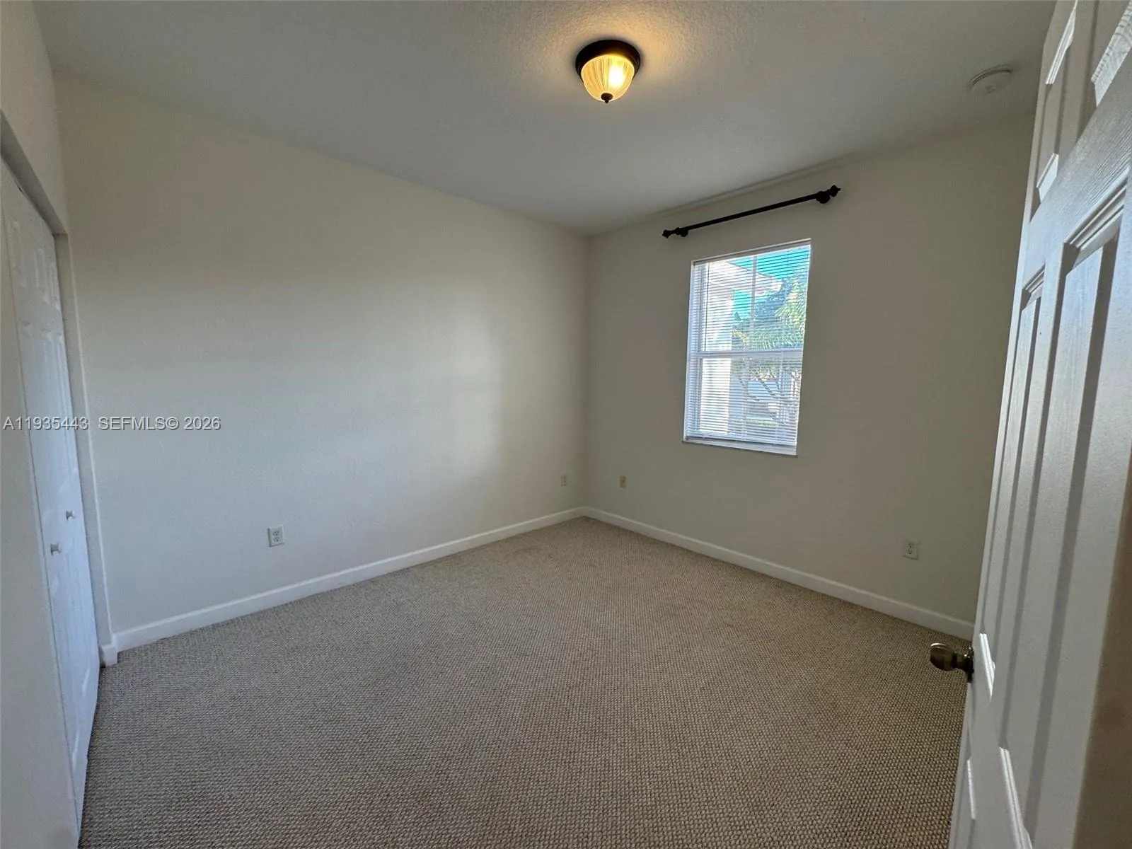 1027 Ne 207th St 1027, Miami, Florida 33179, Miami, Florida 33179, 3 Bedrooms Bedrooms, ,2 BathroomsBathrooms,Residential,For Sale,1027 Ne 207th St 1027, Miami, Florida 33179,A11935443