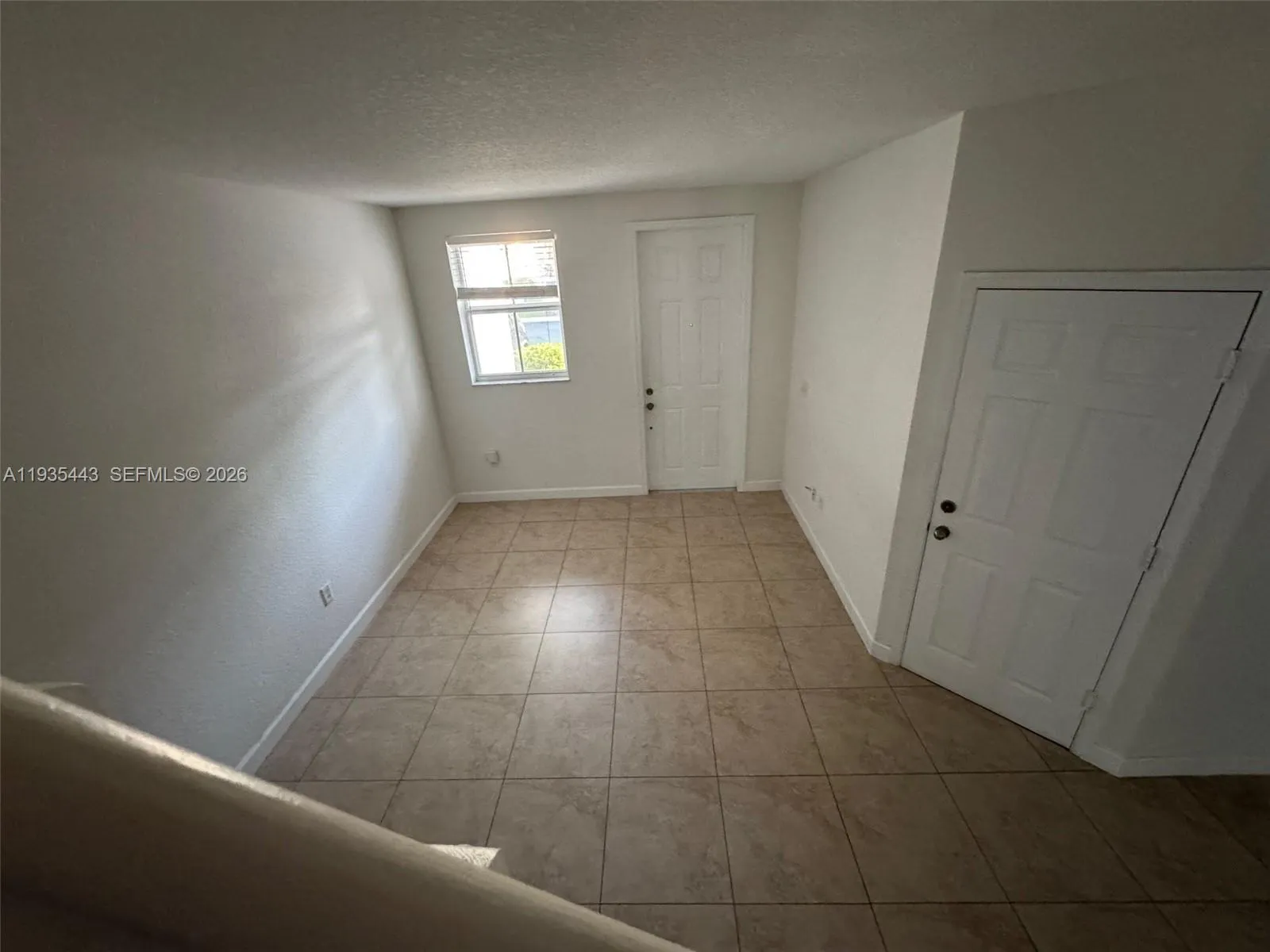 1027 Ne 207th St 1027, Miami, Florida 33179, Miami, Florida 33179, 3 Bedrooms Bedrooms, ,2 BathroomsBathrooms,Residential,For Sale,1027 Ne 207th St 1027, Miami, Florida 33179,A11935443