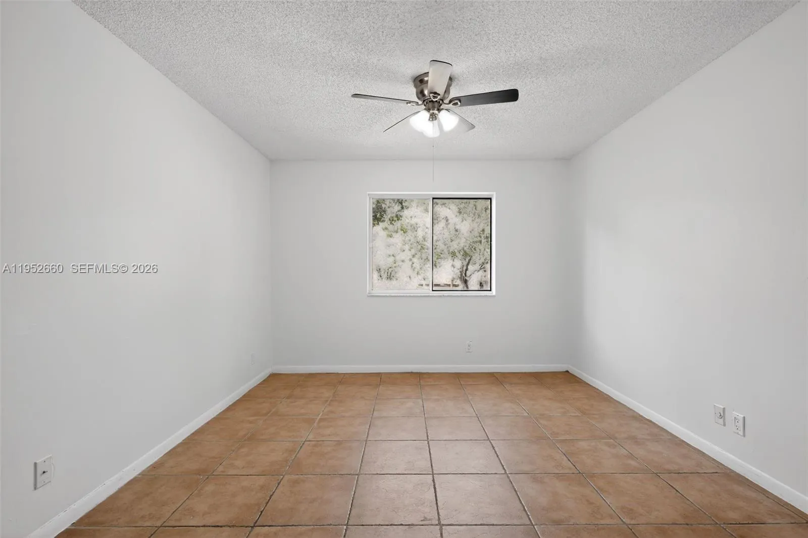 13856 Sw 93rd Ln 13856, Miami, Florida 33186, Miami, Florida 33186, 1 Bedroom Bedrooms, ,1 BathroomBathrooms,Residential,For Sale,13856 Sw 93rd Ln 13856, Miami, Florida 33186,A11952660