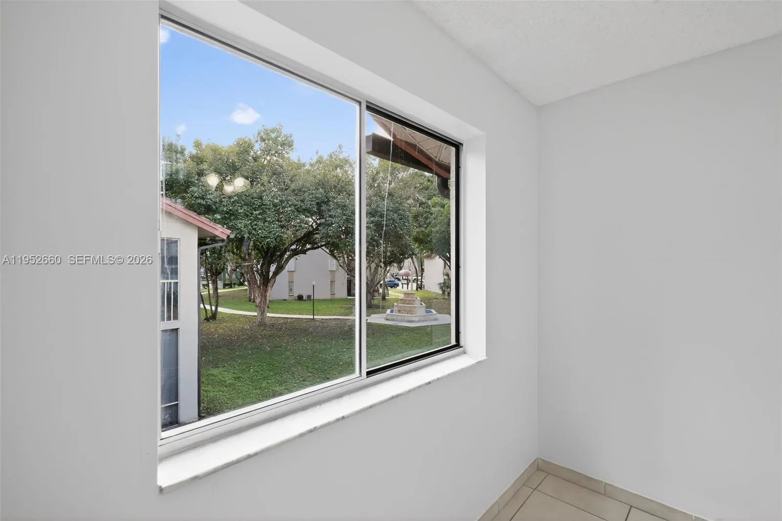 13856 Sw 93rd Ln 13856, Miami, Florida 33186, Miami, Florida 33186, 1 Bedroom Bedrooms, ,1 BathroomBathrooms,Residential,For Sale,13856 Sw 93rd Ln 13856, Miami, Florida 33186,A11952660