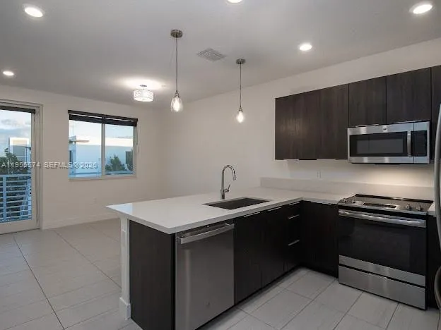 6416 Nw 102nd Ct 303, Doral, Florida 33178, Doral, Florida 33178, 3 Bedrooms Bedrooms, ,2 BathroomsBathrooms,Residential Lease,For Rent,6416 Nw 102nd Ct 303, Doral, Florida 33178,A11955574