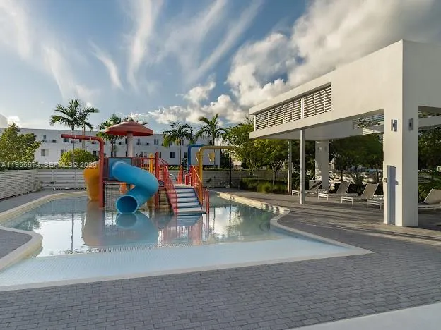 6416 Nw 102nd Ct 303, Doral, Florida 33178, Doral, Florida 33178, 3 Bedrooms Bedrooms, ,2 BathroomsBathrooms,Residential Lease,For Rent,6416 Nw 102nd Ct 303, Doral, Florida 33178,A11955574