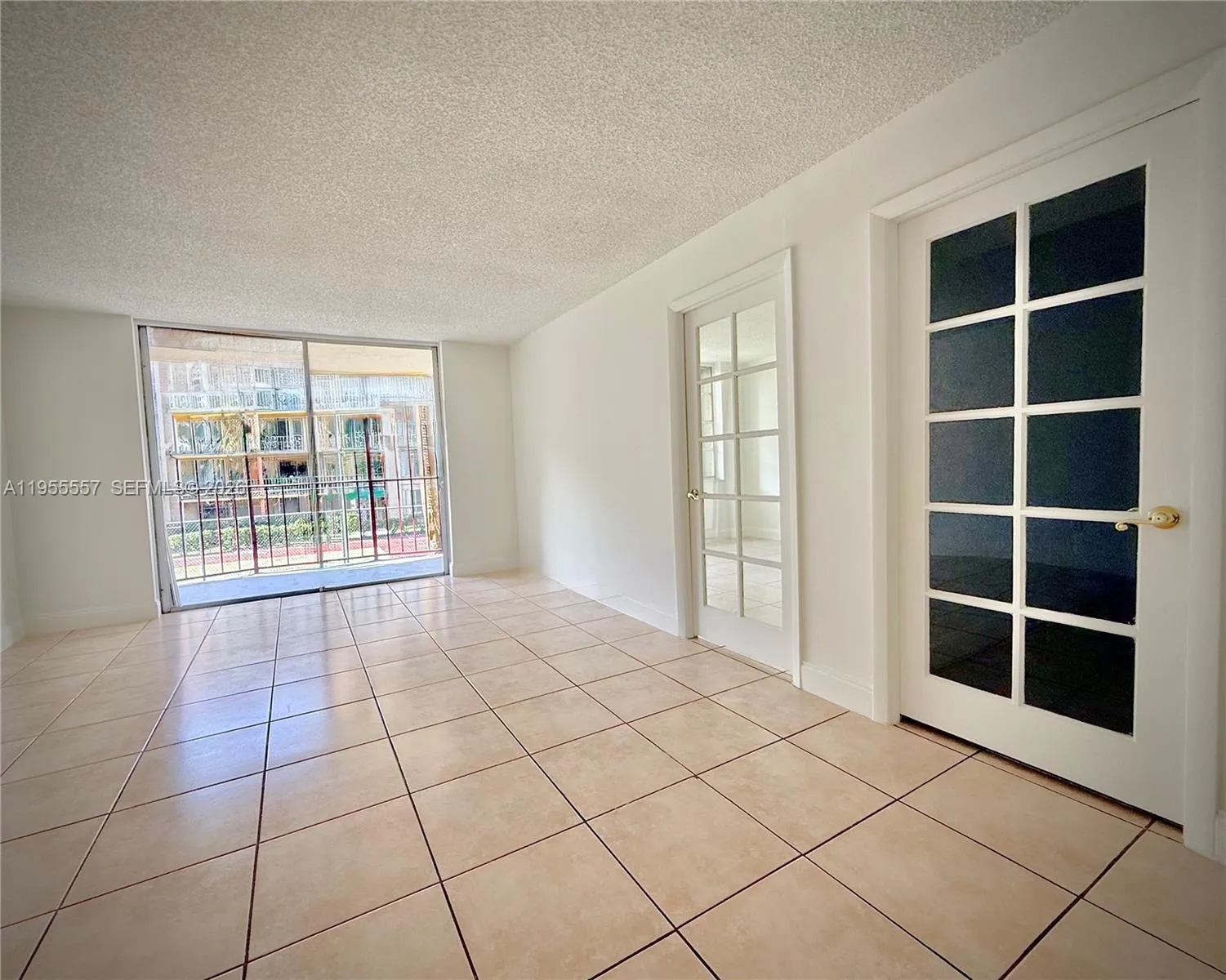 9310 Fontainebleau Blvd 203, Miami, Florida 33172, Miami, Florida 33172, 1 Bedroom Bedrooms, ,1 BathroomBathrooms,Residential,For Sale,9310 Fontainebleau Blvd 203, Miami, Florida 33172,A11955557