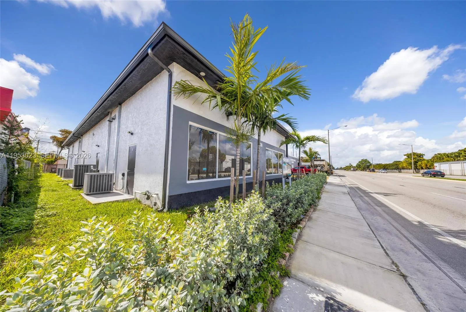 4030 Pembroke Rd, Hollywood, Florida 33021, Hollywood, Florida 33021, ,Commercial Sale,For Sale,4030 Pembroke Rd, Hollywood, Florida 33021,A11953023