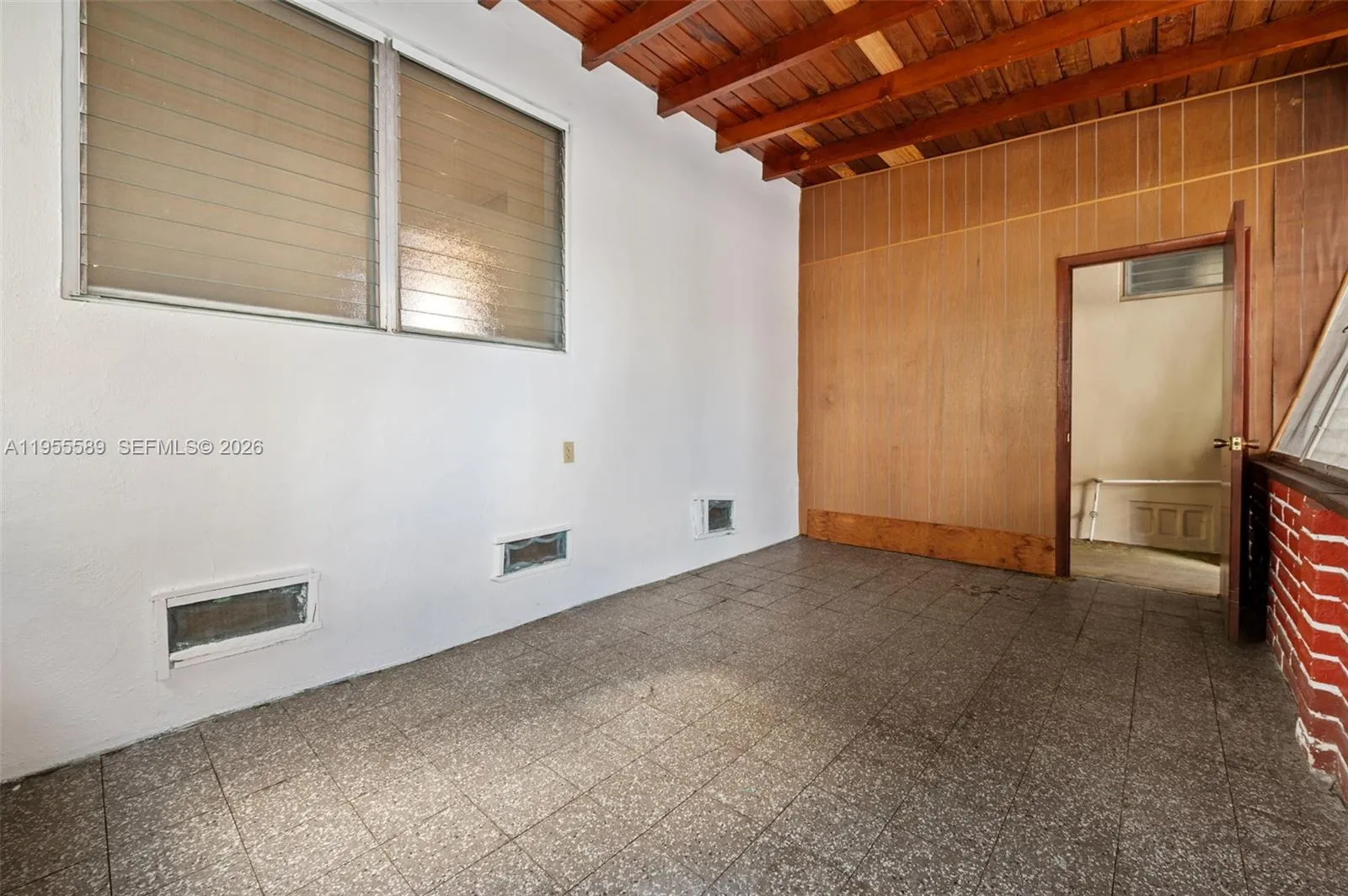 42 E 16th St, Hialeah, Florida 33010, Hialeah, Florida 33010, 4 Bedrooms Bedrooms, ,2 BathroomsBathrooms,Residential,For Sale,42 E 16th St, Hialeah, Florida 33010,A11955589