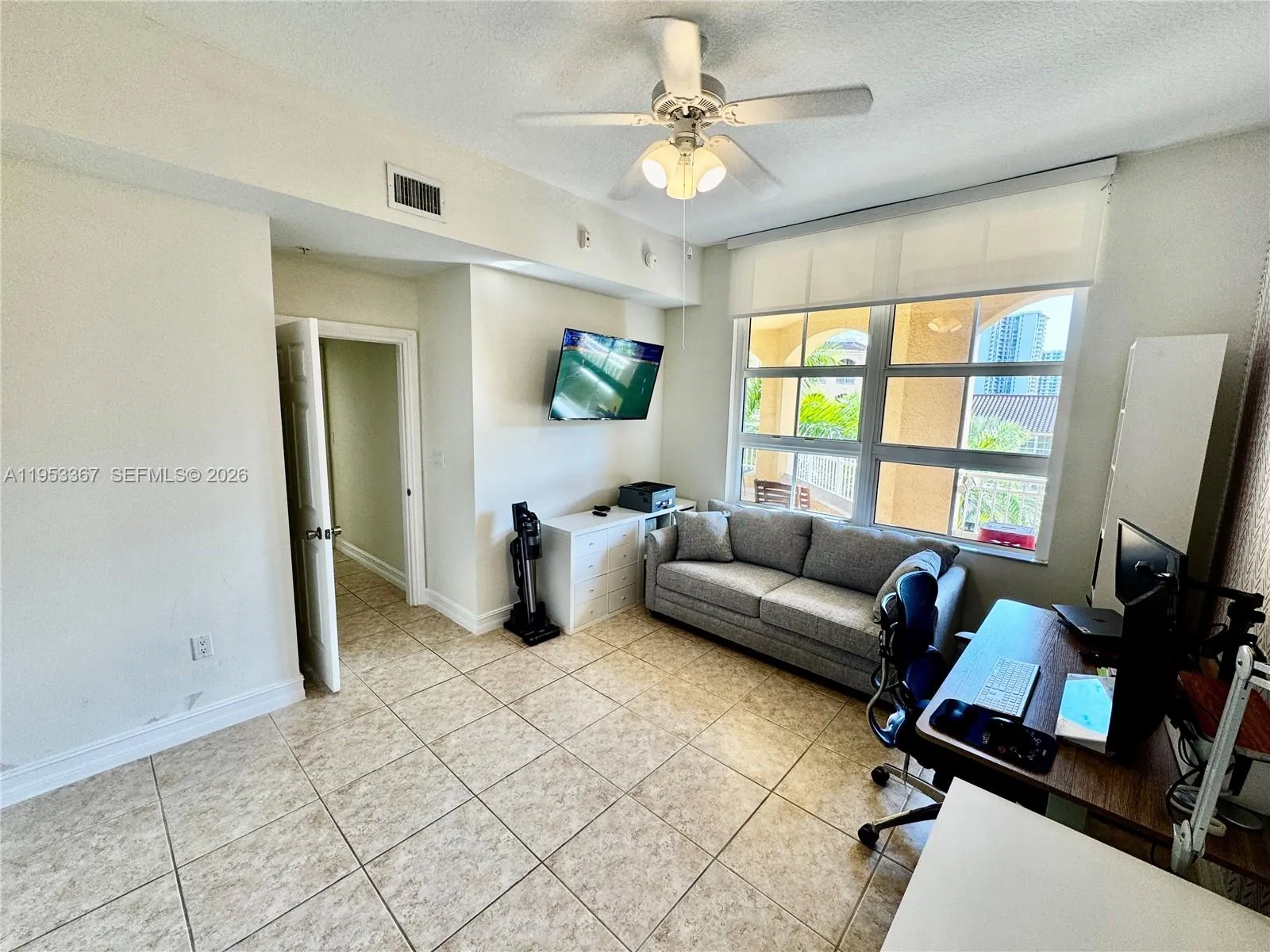 3001 Ne 185th St 514, Aventura, Florida 33180, Aventura, Florida 33180, 2 Bedrooms Bedrooms, ,2 BathroomsBathrooms,Residential,For Sale,3001 Ne 185th St 514, Aventura, Florida 33180,A11953367