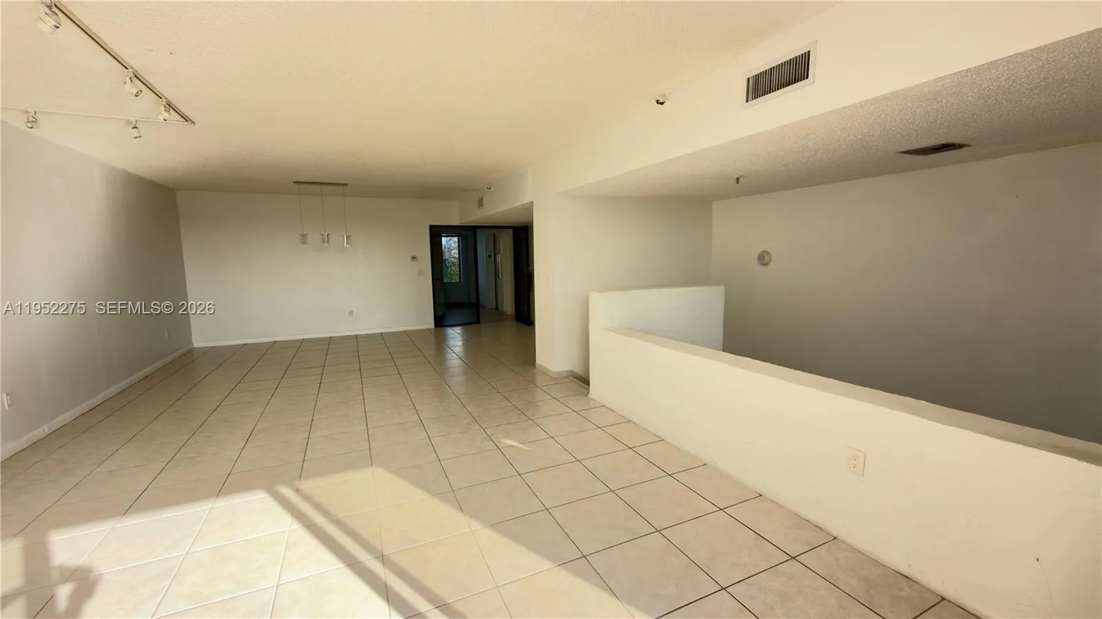 456 Poinciana Island Dr 1620, Sunny Isles Beach, F, Sunny Isles Beach, Florida 33160, 3 Bedrooms Bedrooms, ,2 BathroomsBathrooms,Residential,For Sale,456 Poinciana Island Dr 1620, Sunny Isles Beach, F,A11952275