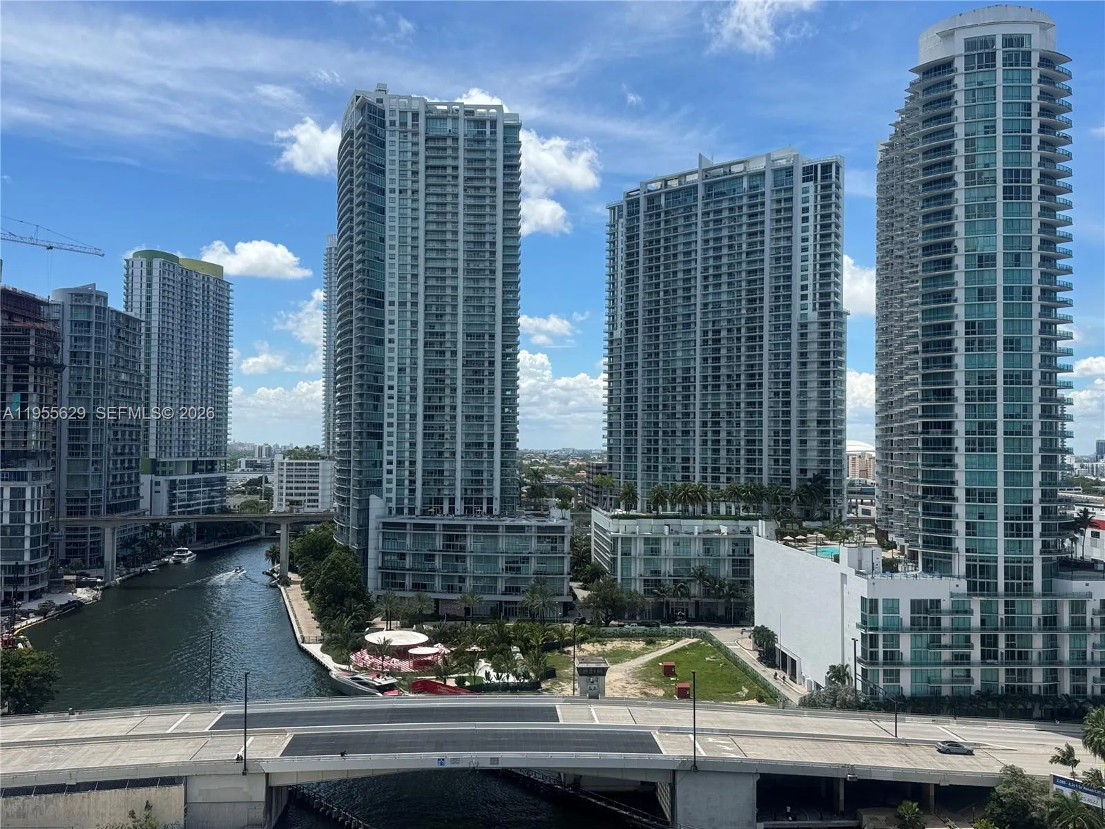31 Se 5th St 1803, Miami, Florida 33131, Miami, Florida 33131, 1 Bedroom Bedrooms, ,1 BathroomBathrooms,Residential,For Sale,31 Se 5th St 1803, Miami, Florida 33131,A11955629