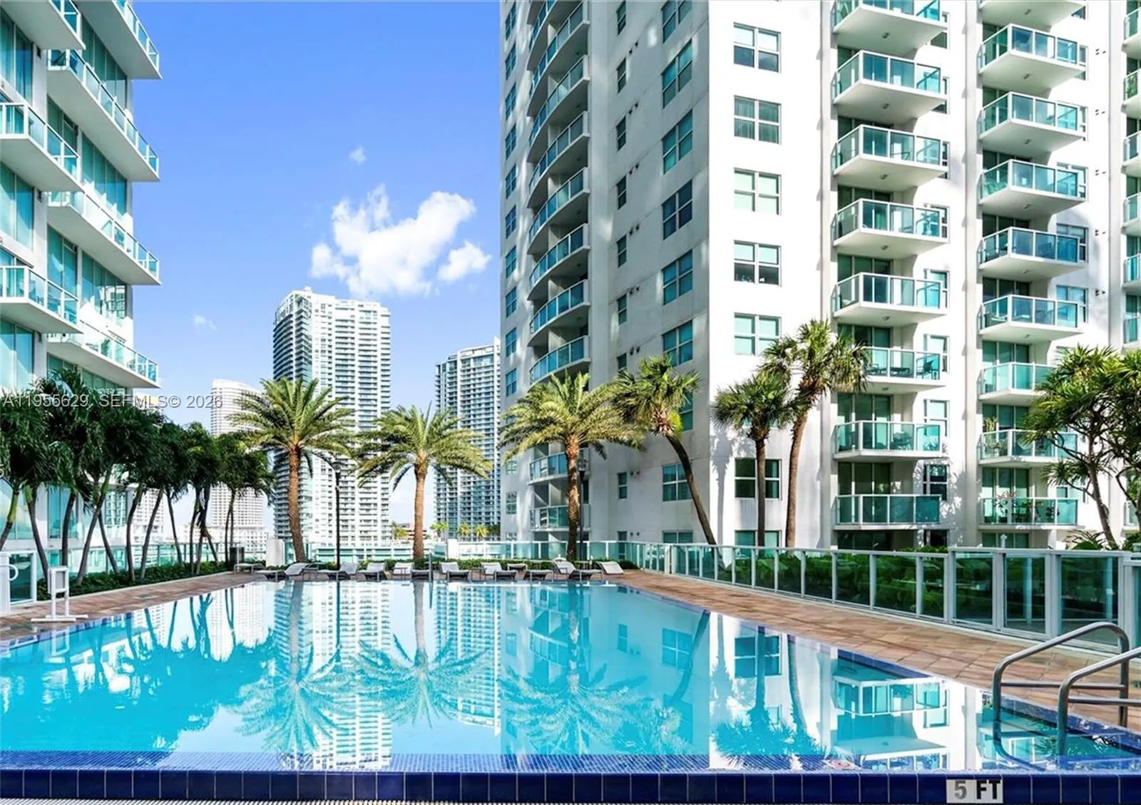 31 Se 5th St 1803, Miami, Florida 33131, Miami, Florida 33131, 1 Bedroom Bedrooms, ,1 BathroomBathrooms,Residential,For Sale,31 Se 5th St 1803, Miami, Florida 33131,A11955629