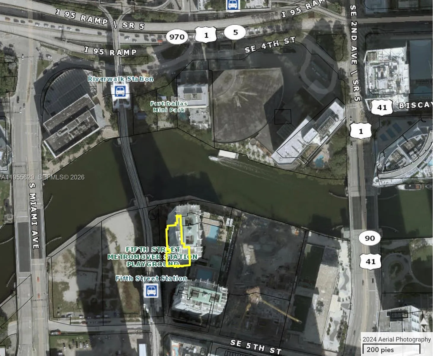 31 Se 5th St 1803, Miami, Florida 33131, Miami, Florida 33131, 1 Bedroom Bedrooms, ,1 BathroomBathrooms,Residential,For Sale,31 Se 5th St 1803, Miami, Florida 33131,A11955629