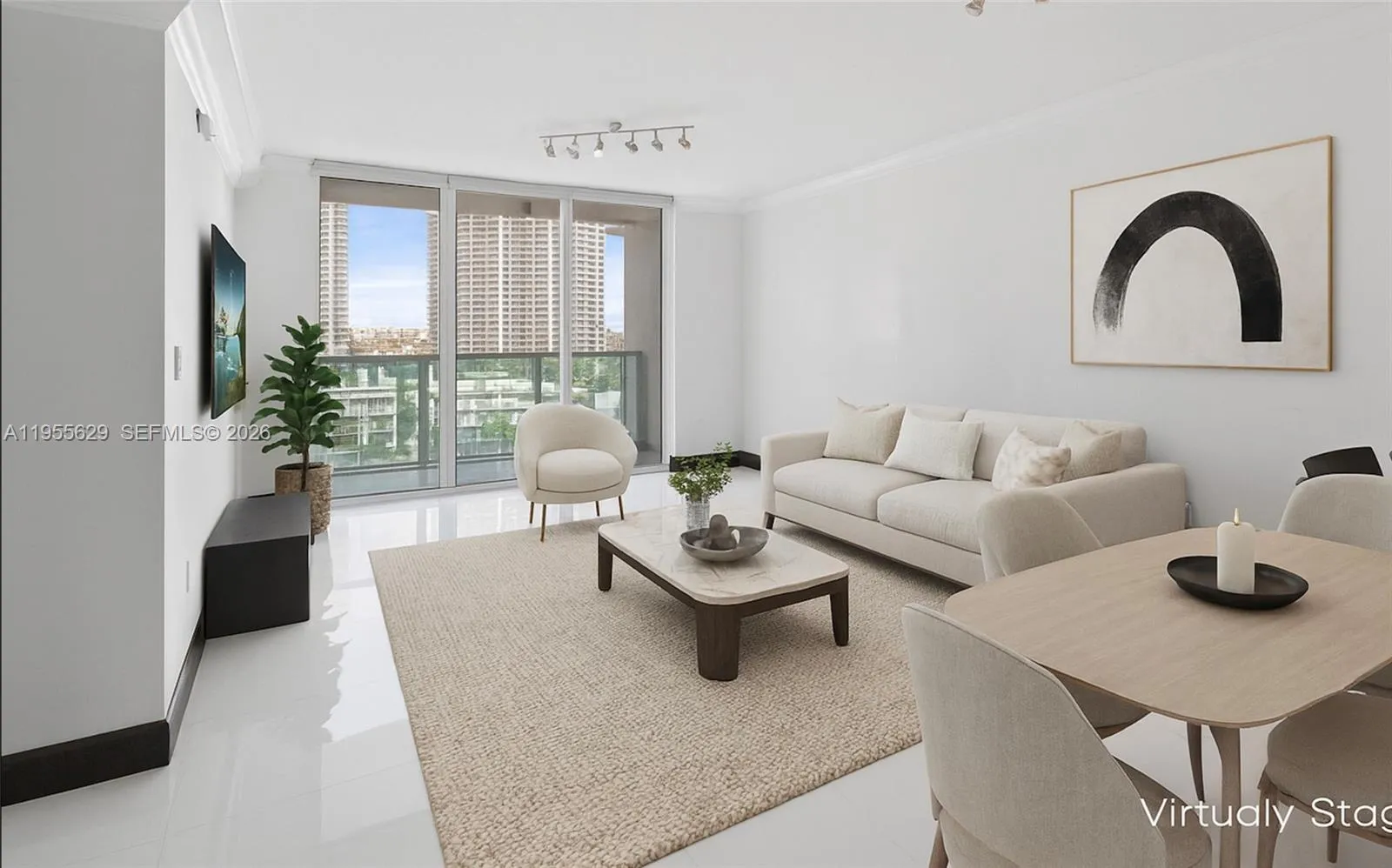 31 Se 5th St 1803, Miami, Florida 33131, Miami, Florida 33131, 1 Bedroom Bedrooms, ,1 BathroomBathrooms,Residential,For Sale,31 Se 5th St 1803, Miami, Florida 33131,A11955629