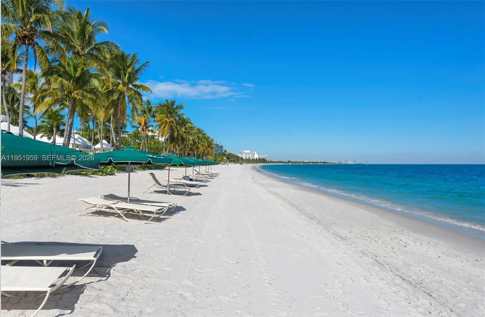 703 Crandon Blvd Ph-3, Key Biscayne, Florida 33149, Key Biscayne, Florida 33149, 3 Bedrooms Bedrooms, ,2 BathroomsBathrooms,Residential,For Sale,703 Crandon Blvd Ph-3, Key Biscayne, Florida 33149,A11951959