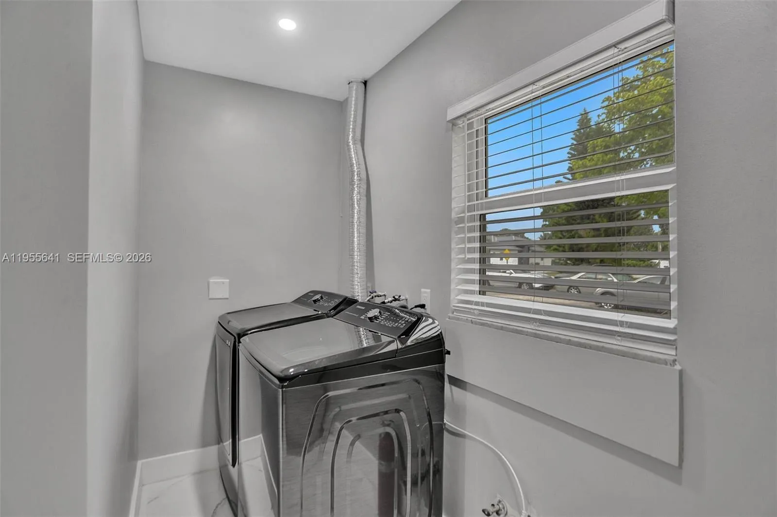 63 Se 5th Ave, Deerfield Beach, Florida 33441, Deerfield Beach, Florida 33441, 5 Bedrooms Bedrooms, ,4 BathroomsBathrooms,Residential,For Sale,63 Se 5th Ave, Deerfield Beach, Florida 33441,A11955641