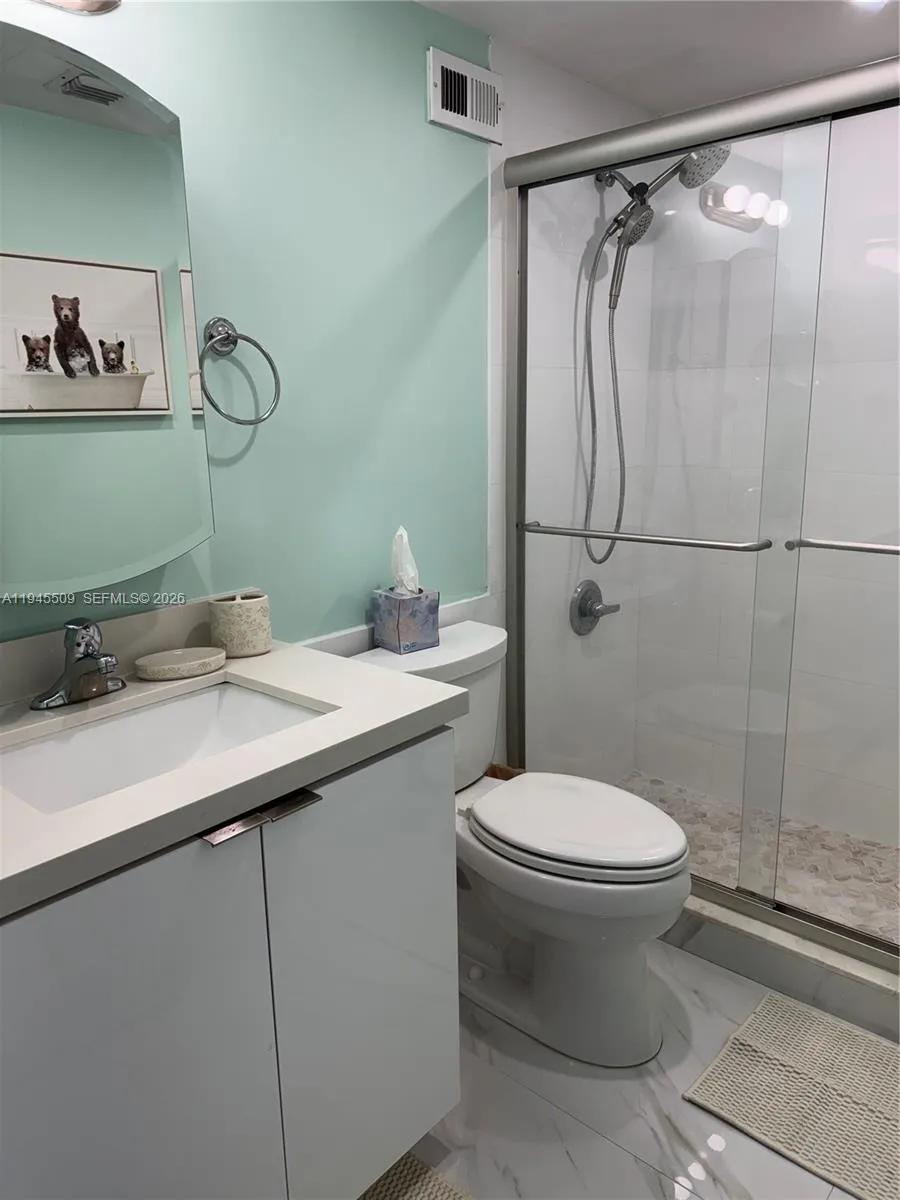 2501 S Ocean Dr 1530, Hollywood, Florida 33019, Hollywood, Florida 33019, 1 Bedroom Bedrooms, ,1 BathroomBathrooms,Residential,For Sale,2501 S Ocean Dr 1530, Hollywood, Florida 33019,A11945509