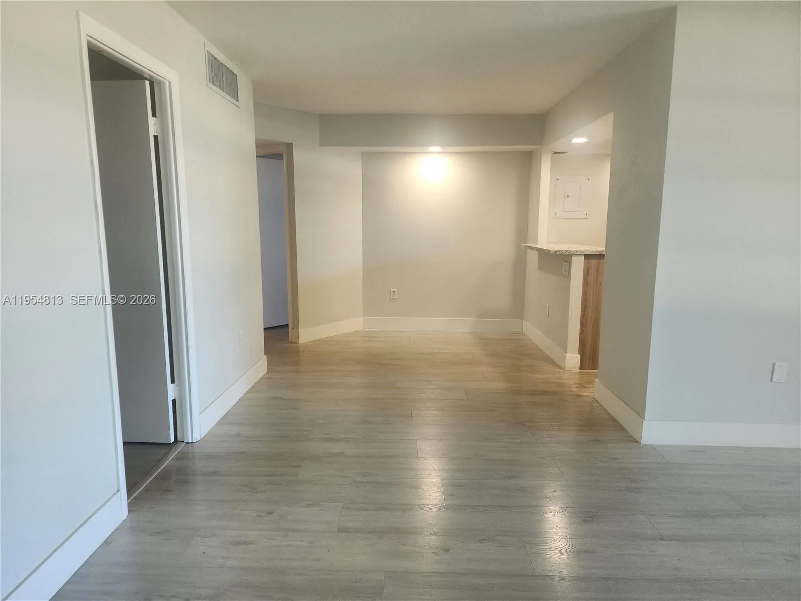 9101 Lime Bay Blvd 305, Tamarac, Florida 33321, Tamarac, Florida 33321, 2 Bedrooms Bedrooms, ,2 BathroomsBathrooms,Residential,For Sale,9101 Lime Bay Blvd 305, Tamarac, Florida 33321,A11954813