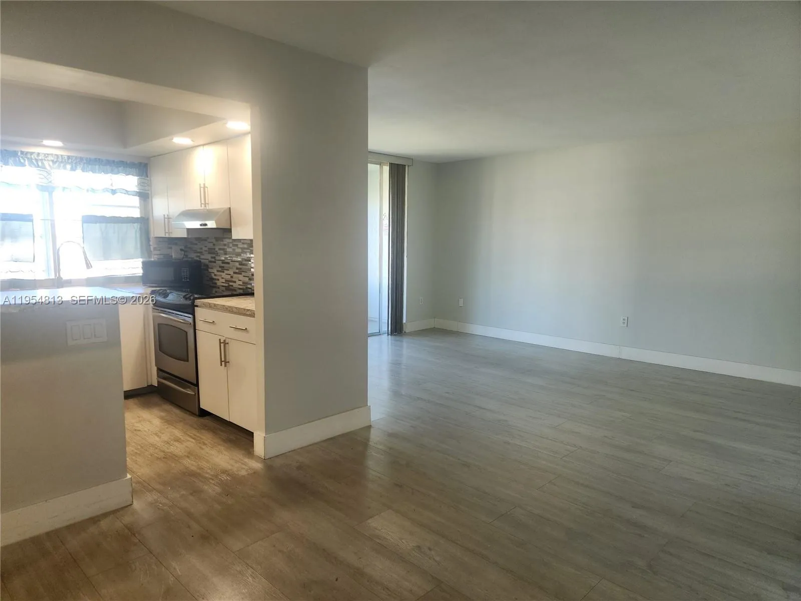 9101 Lime Bay Blvd 305, Tamarac, Florida 33321, Tamarac, Florida 33321, 2 Bedrooms Bedrooms, ,2 BathroomsBathrooms,Residential,For Sale,9101 Lime Bay Blvd 305, Tamarac, Florida 33321,A11954813