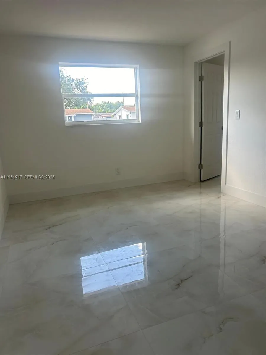 6271 Farragut St, Hollywood, Florida 33024, Hollywood, Florida 33024, 3 Bedrooms Bedrooms, ,2 BathroomsBathrooms,Residential,For Sale,6271 Farragut St, Hollywood, Florida 33024,A11954917