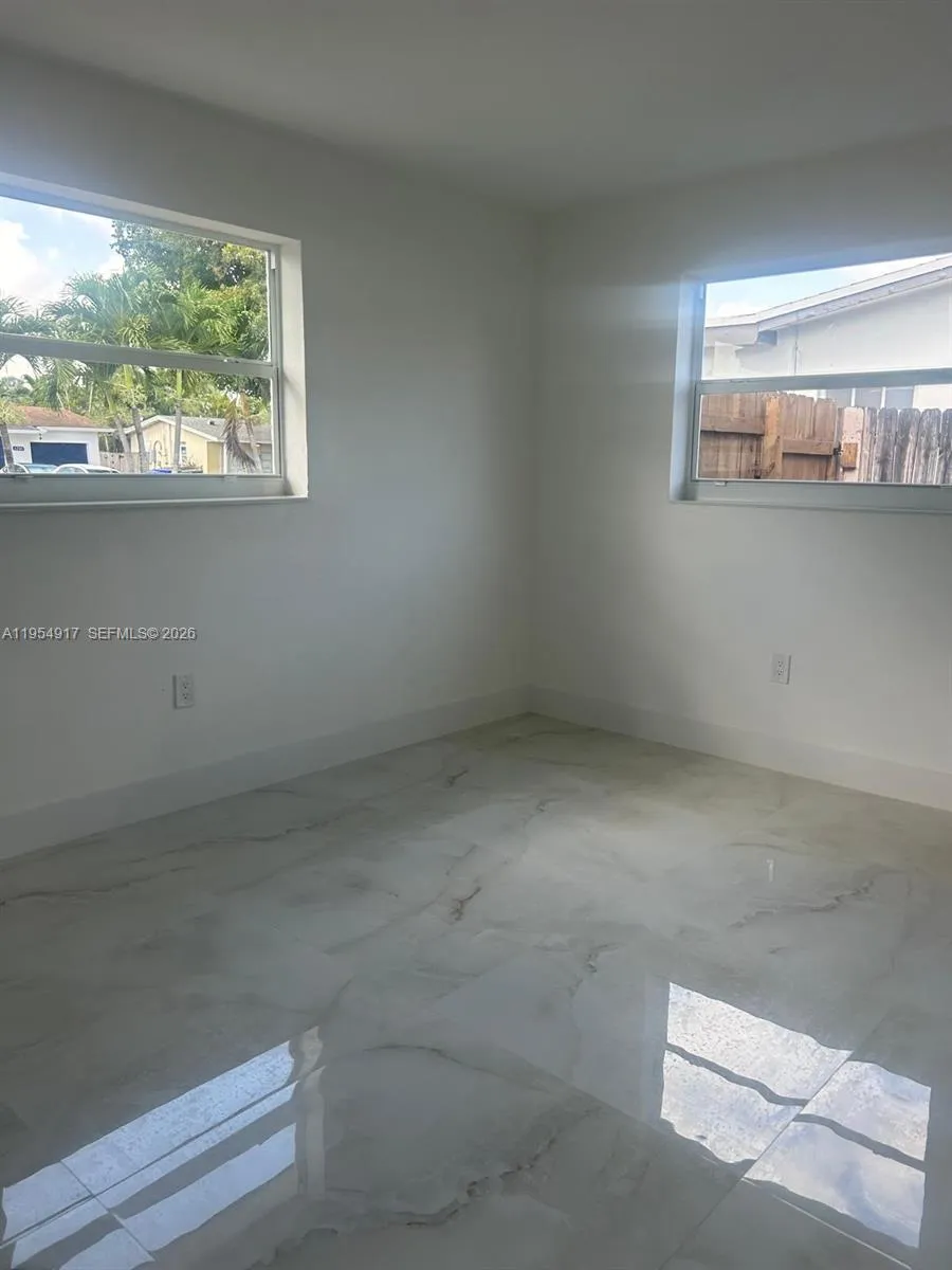 6271 Farragut St, Hollywood, Florida 33024, Hollywood, Florida 33024, 3 Bedrooms Bedrooms, ,2 BathroomsBathrooms,Residential,For Sale,6271 Farragut St, Hollywood, Florida 33024,A11954917