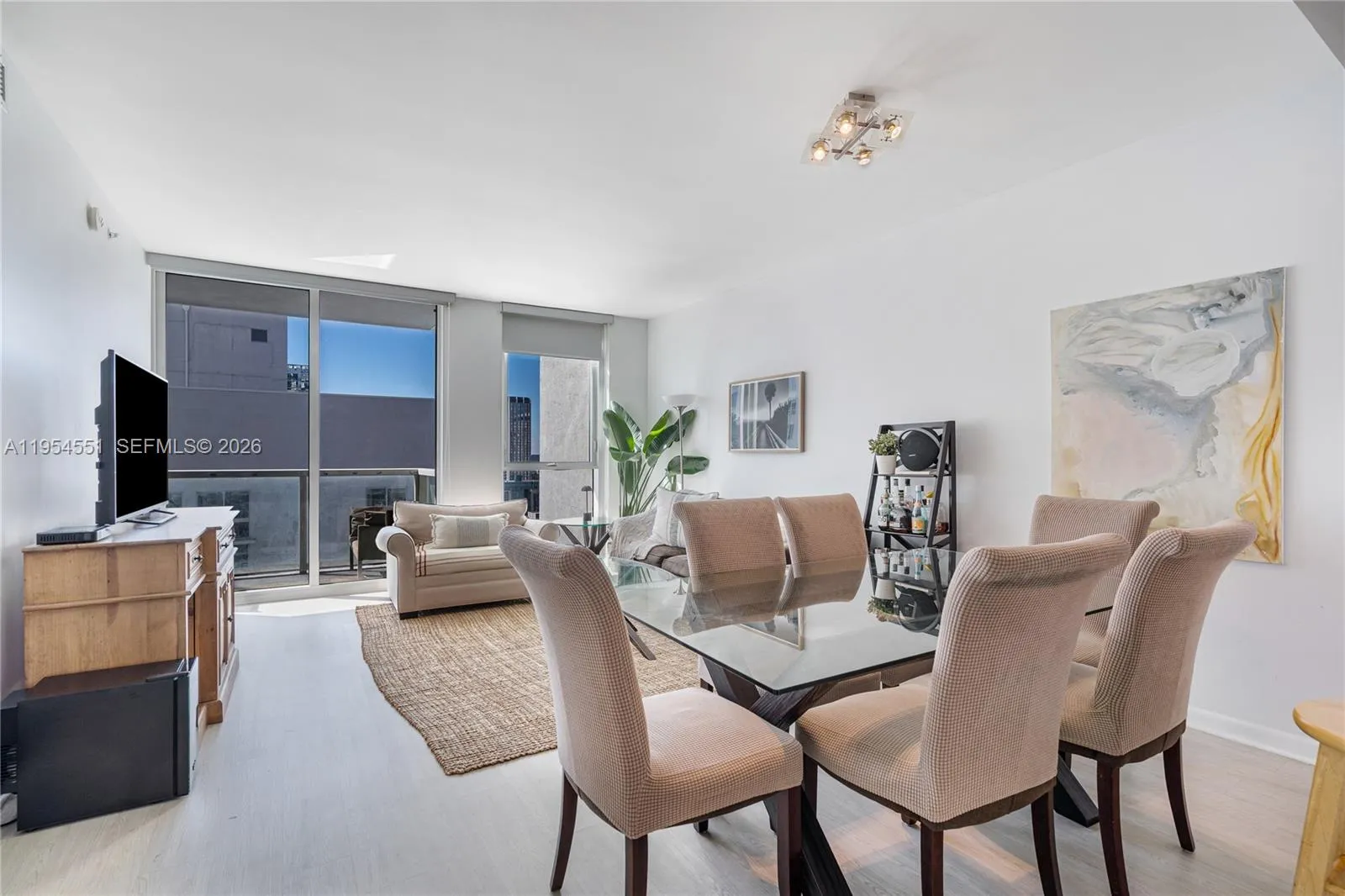 253 Ne 2nd St 3104, Miami, Florida 33132, Miami, Florida 33132, 1 Bedroom Bedrooms, ,1 BathroomBathrooms,Residential,For Sale,253 Ne 2nd St 3104, Miami, Florida 33132,A11954551