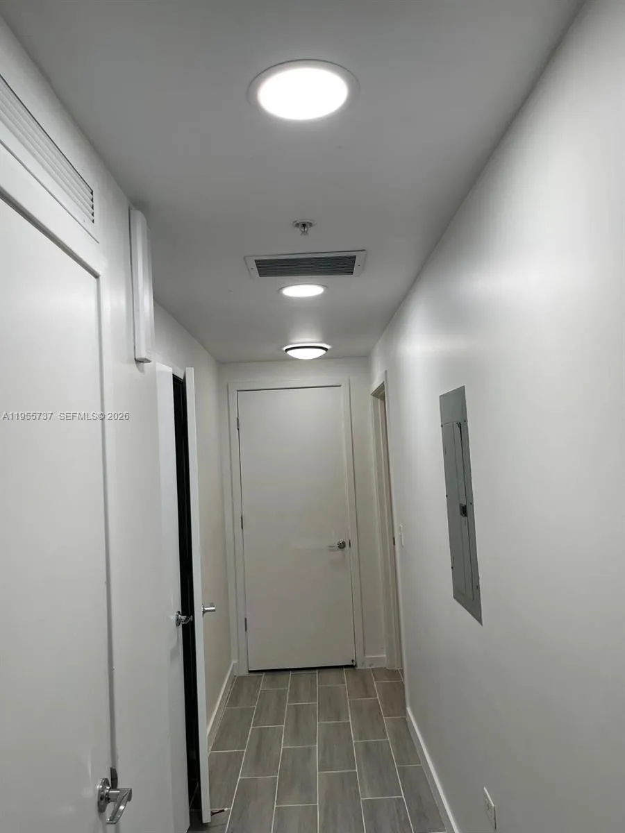 999 Sw 1st Ave 2301, Miami, Florida 33130, Miami, Florida 33130, 1 Bedroom Bedrooms, ,1 BathroomBathrooms,Residential Lease,For Rent,999 Sw 1st Ave 2301, Miami, Florida 33130,A11955737